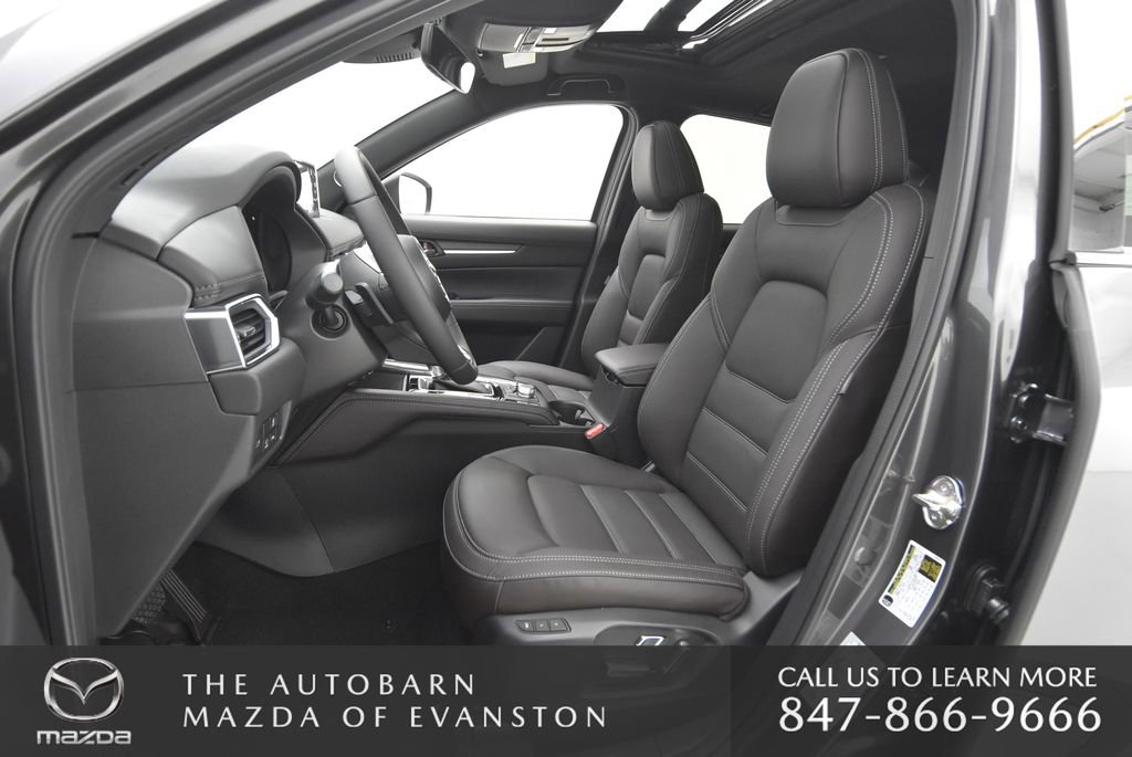 New 2025 MAZDA CX-5 Signature image 21