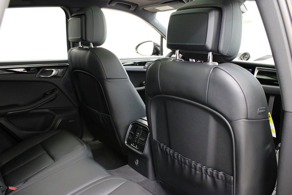New 2025 Porsche Macan image 26