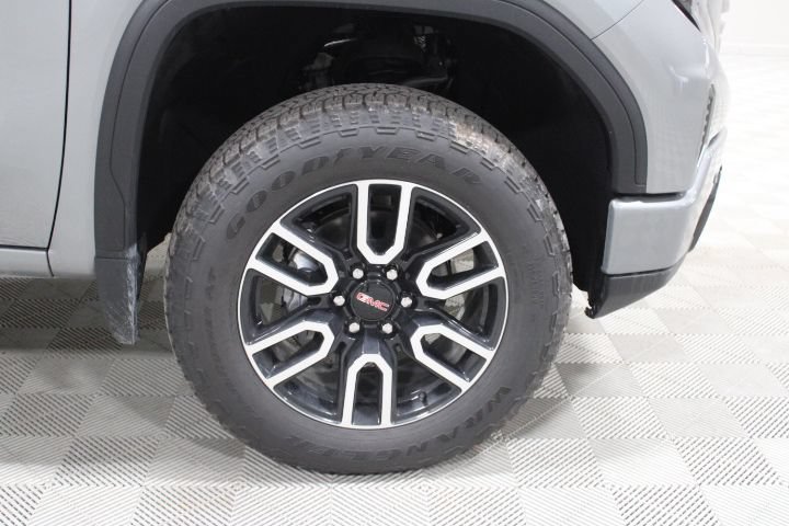 New 2026 GMC Sierra 1500 AT4 w/ Technology Package AWD/4WD image 47