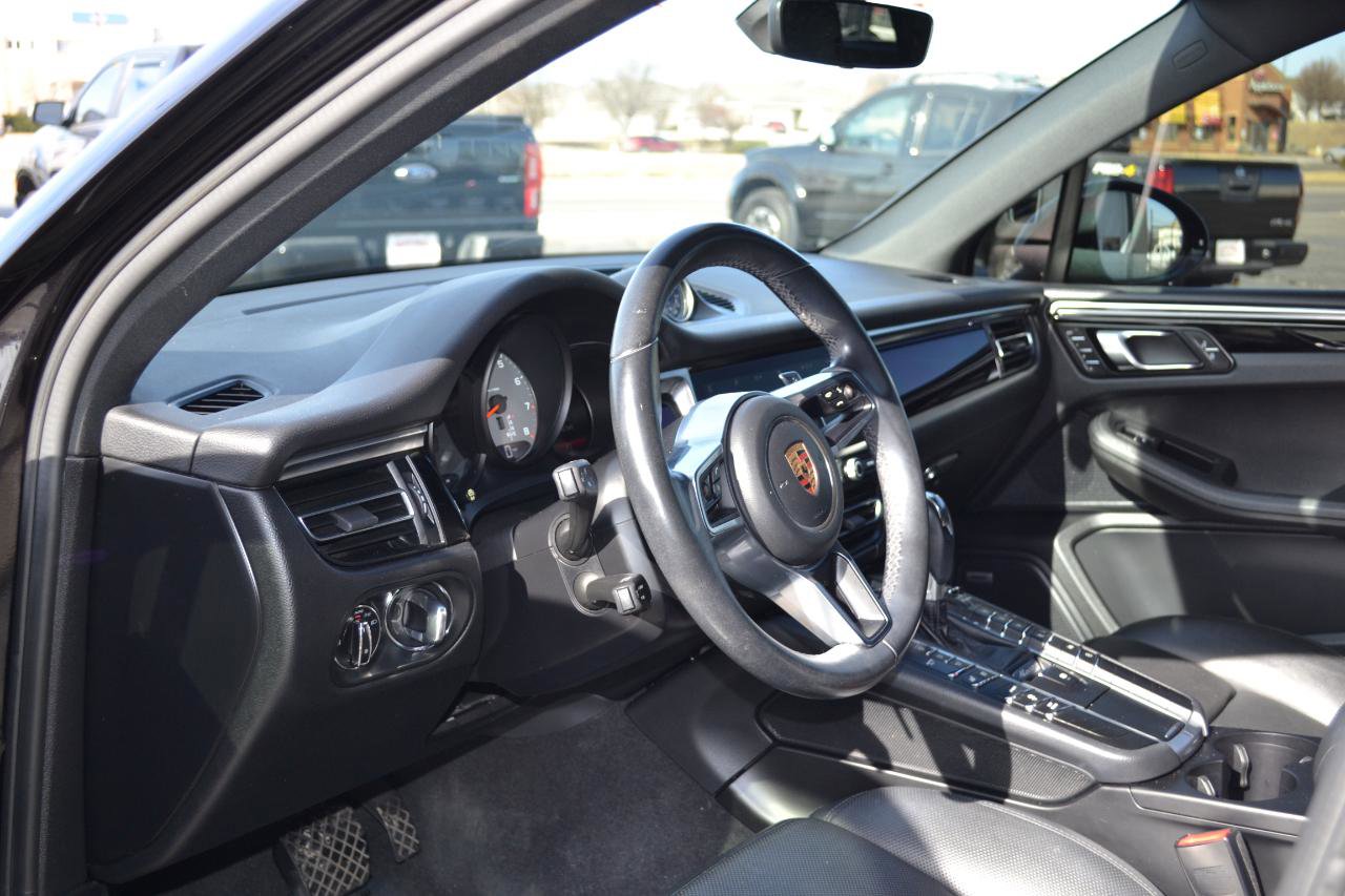 Used 2019 Porsche Macan S image 12