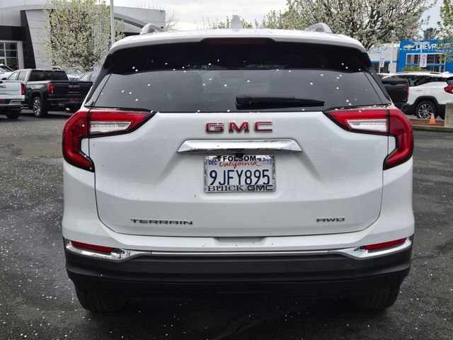 Used 2024 GMC Terrain SLT image 5