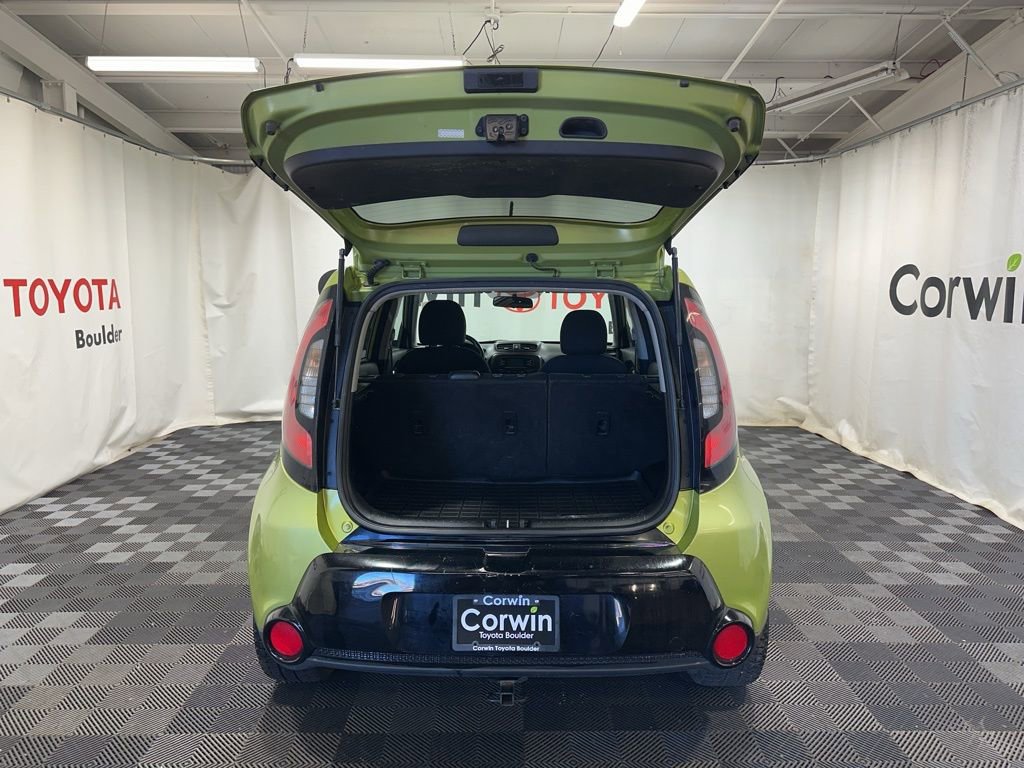 Used 2016 Kia Soul + image 15