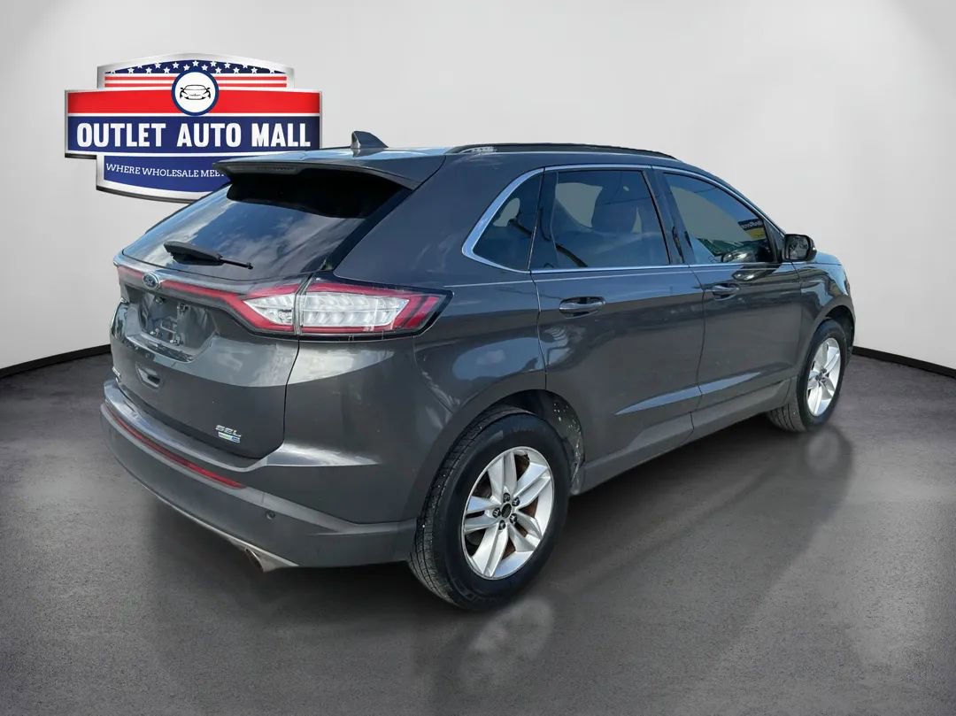 Used 2016 Ford Edge SEL w/ Equipment Group 201A AWD/4WD image 3
