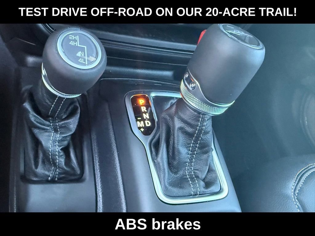 New 2026 Jeep Gladiator Sahara image 16