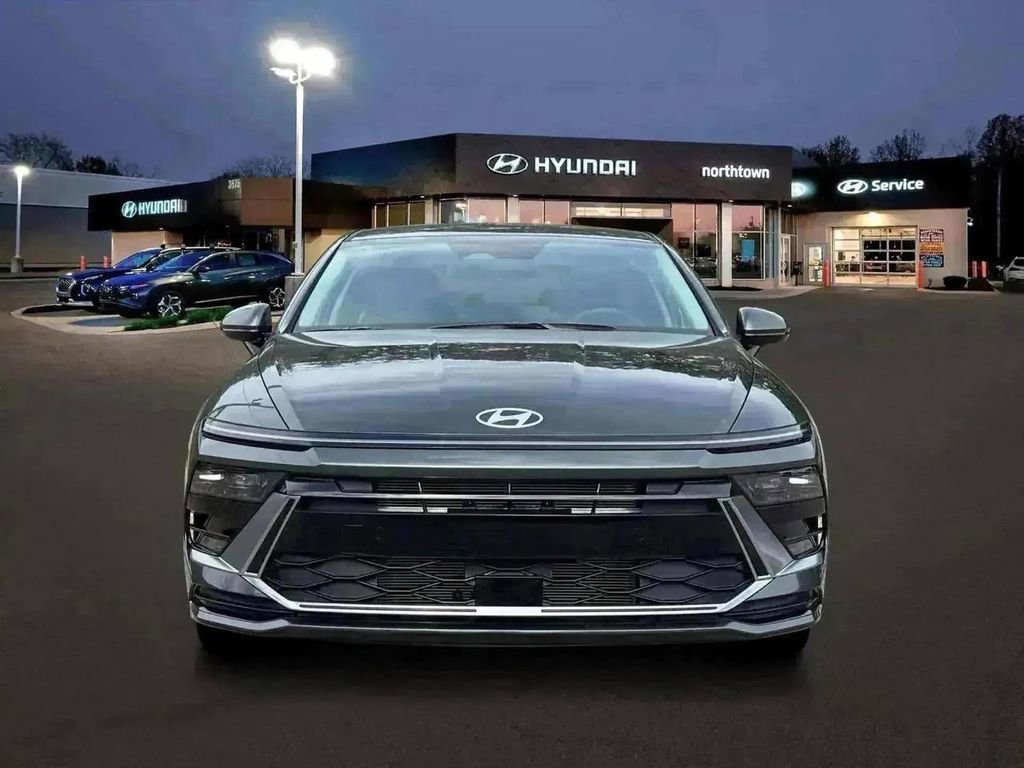 New 2026 Hyundai Sonata SEL FWD image 12