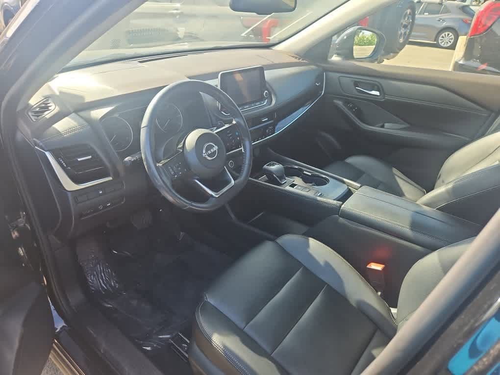 Used 2023 Nissan Rogue SL FWD image 14