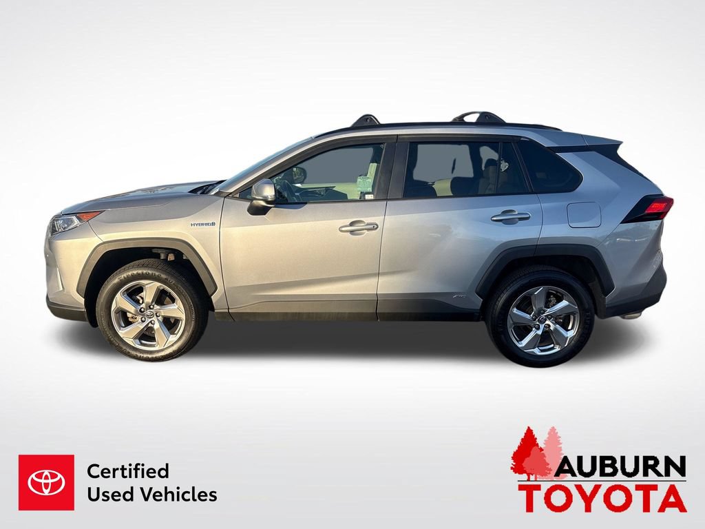 Certified 2021 Toyota RAV4 XLE Premium AWD/4WD image 5