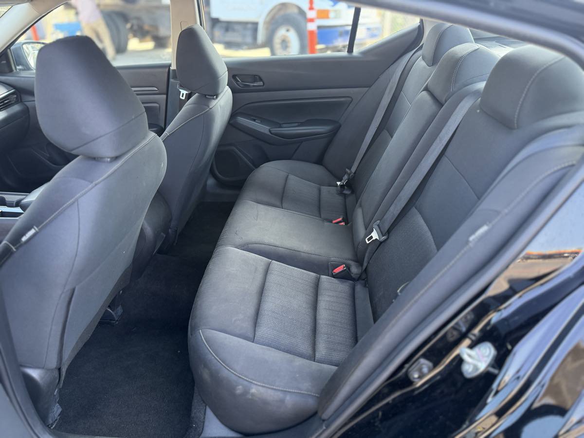 Used 2024 Nissan Altima 2.5 S image 12