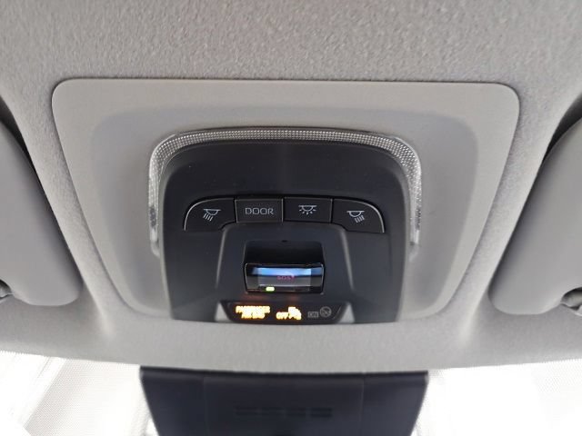 Certified 2024 Toyota Corolla Cross L AWD/4WD image 27