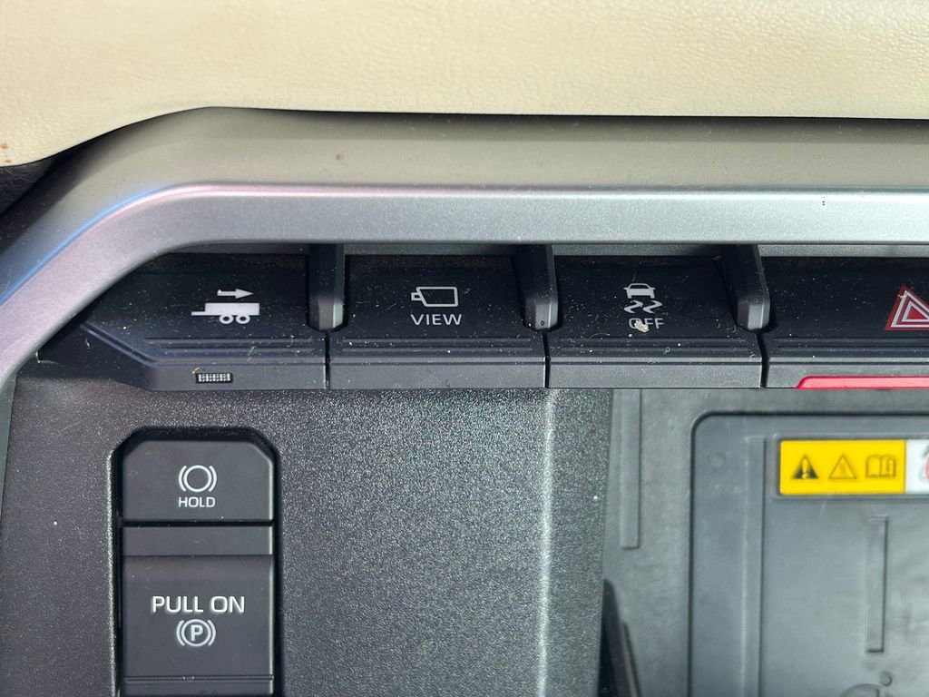 Used 2022 Toyota Tundra 1794 Edition image 32