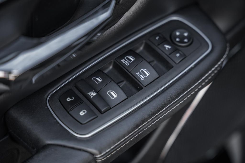 Used 2023 RAM 1500 Limited image 50