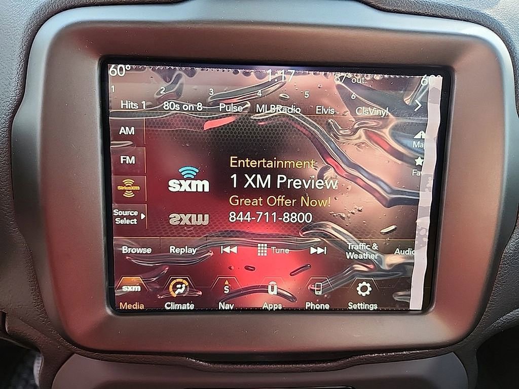 Used 2023 Jeep Renegade Trailhawk AWD/4WD image 15