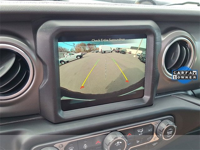 Used 2023 Jeep Wrangler Rubicon w/ Cold Weather Group image 19