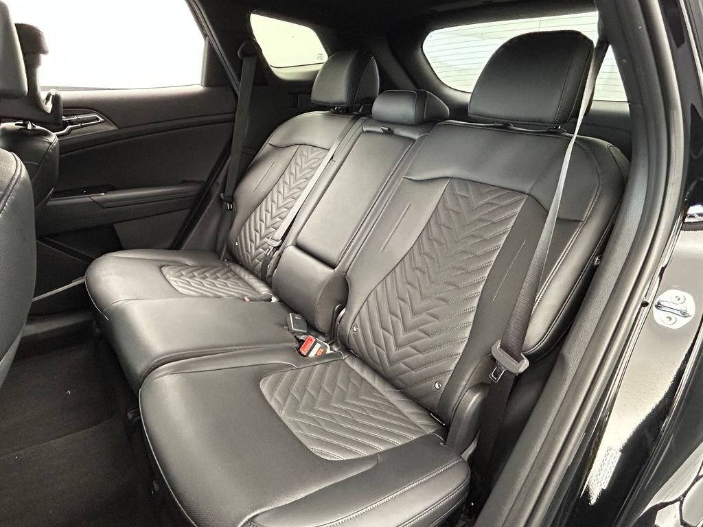 Used 2026 Kia Sportage X-Line w/ X-Line Premium Package AWD/4WD image 35