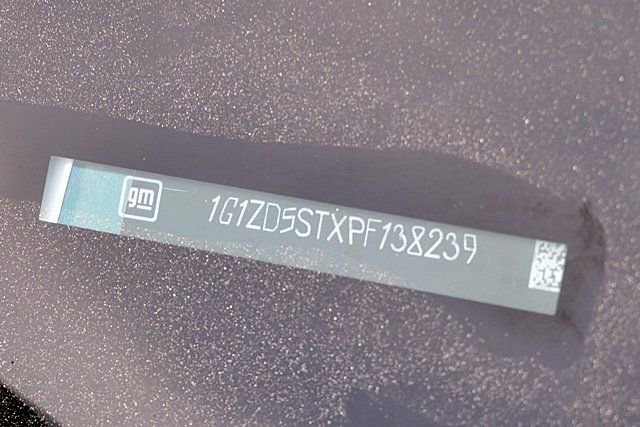 Used 2023 Chevrolet Malibu LT w/ Driver Confidence Package image 32