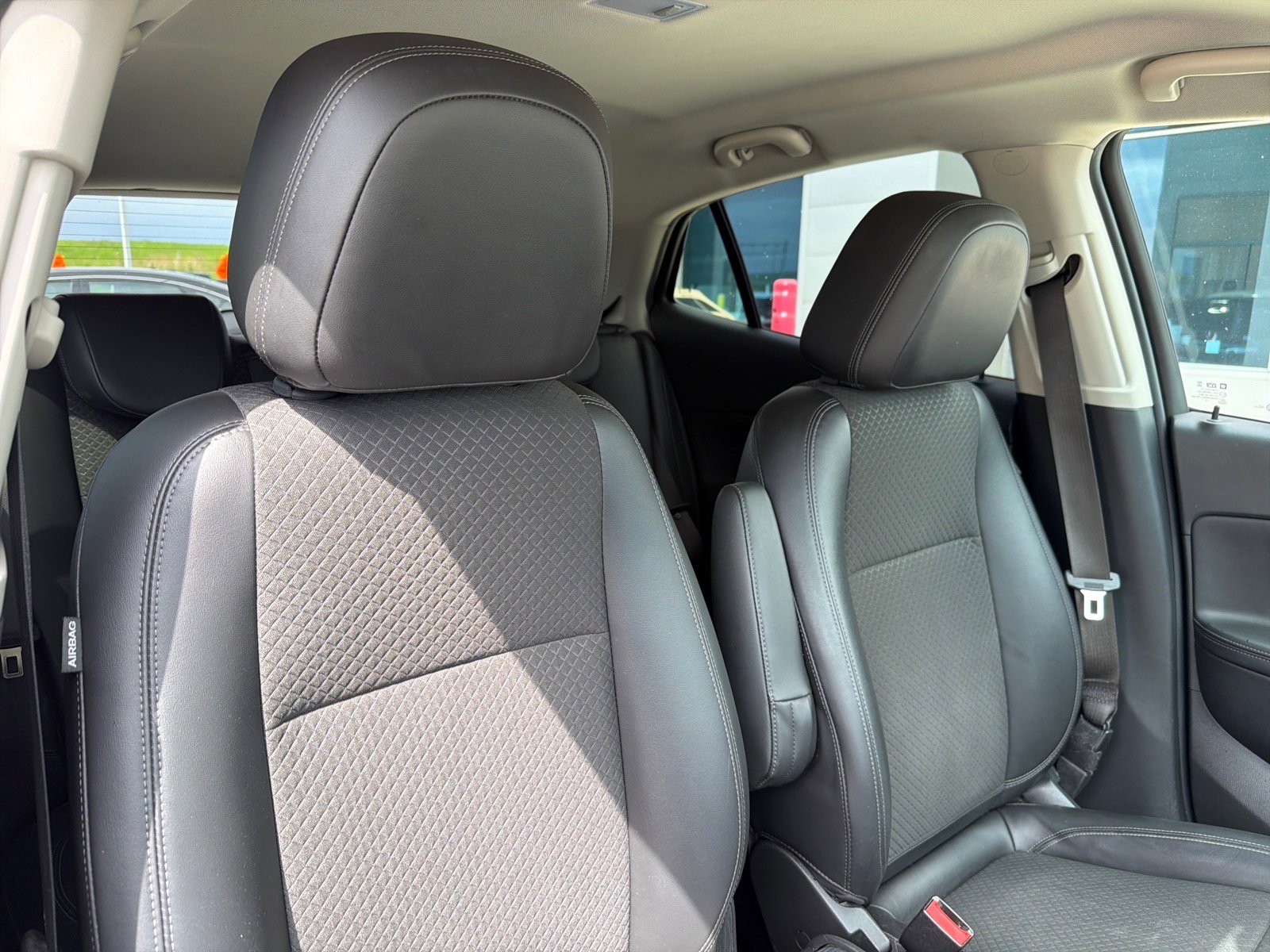 Used 2018 Buick Encore Preferred FWD image 29
