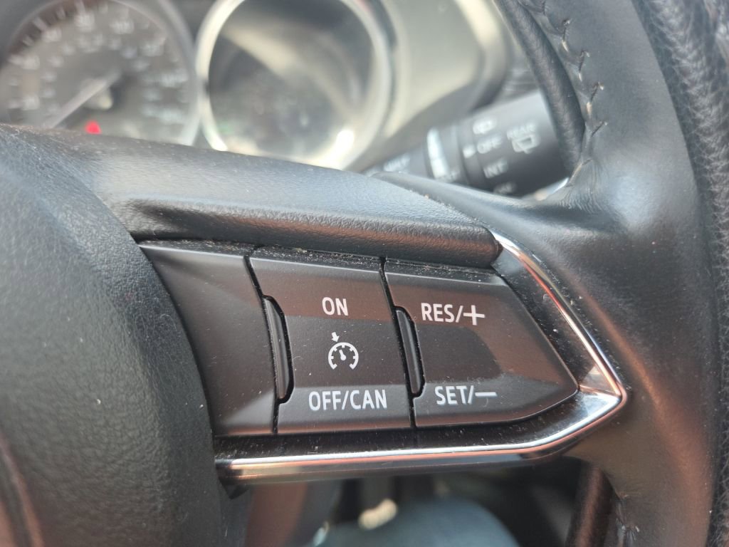 Used 2017 MAZDA CX-5 Touring image 14