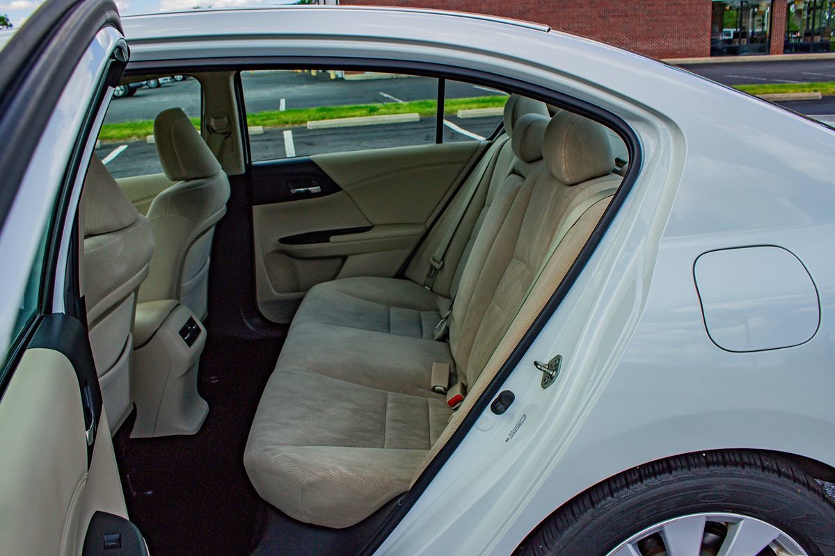 Used 2014 Honda Accord EX image 15