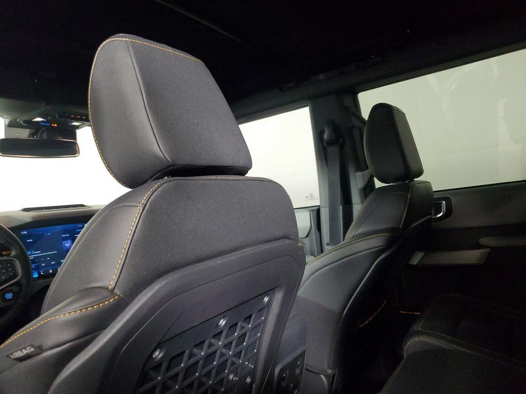 Used 2023 Ford Bronco Badlands AWD/4WD image 12