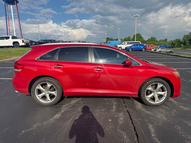 Used 2011 Toyota Venza AWD w/ Convenience Pkg image 2