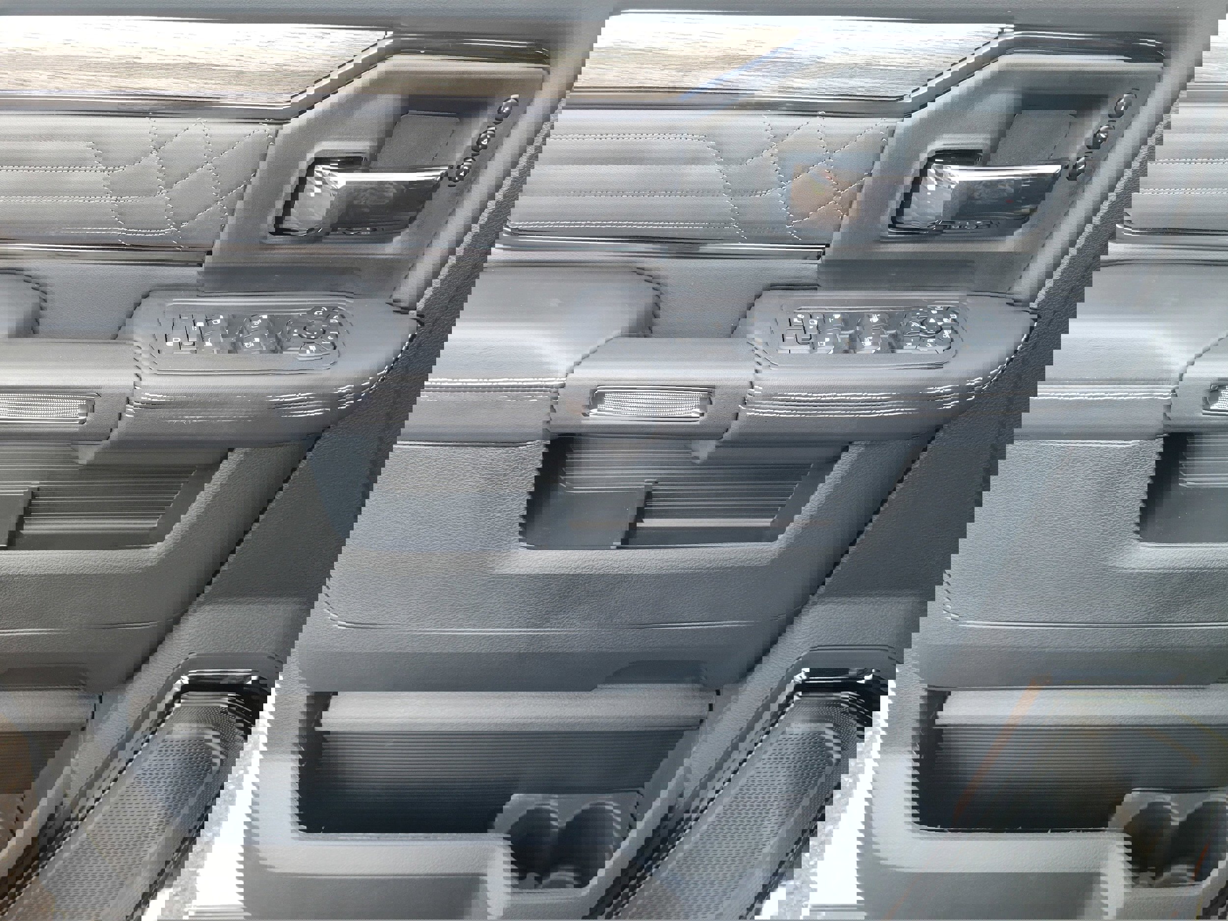 New 2026 RAM 3500 Limited image 25