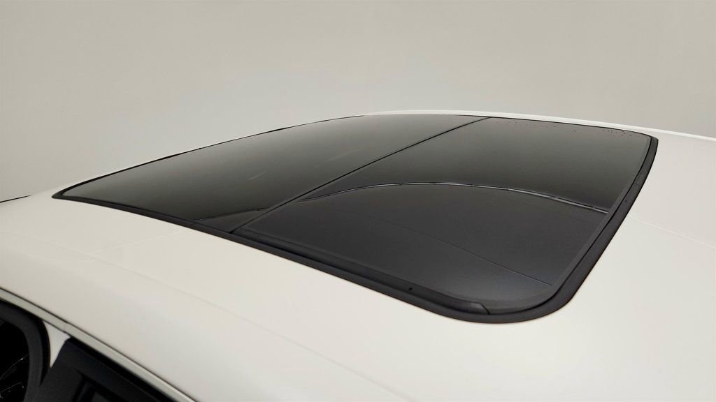 Used 2019 Cadillac CTS V w/ Carbon Fiber Package image 10