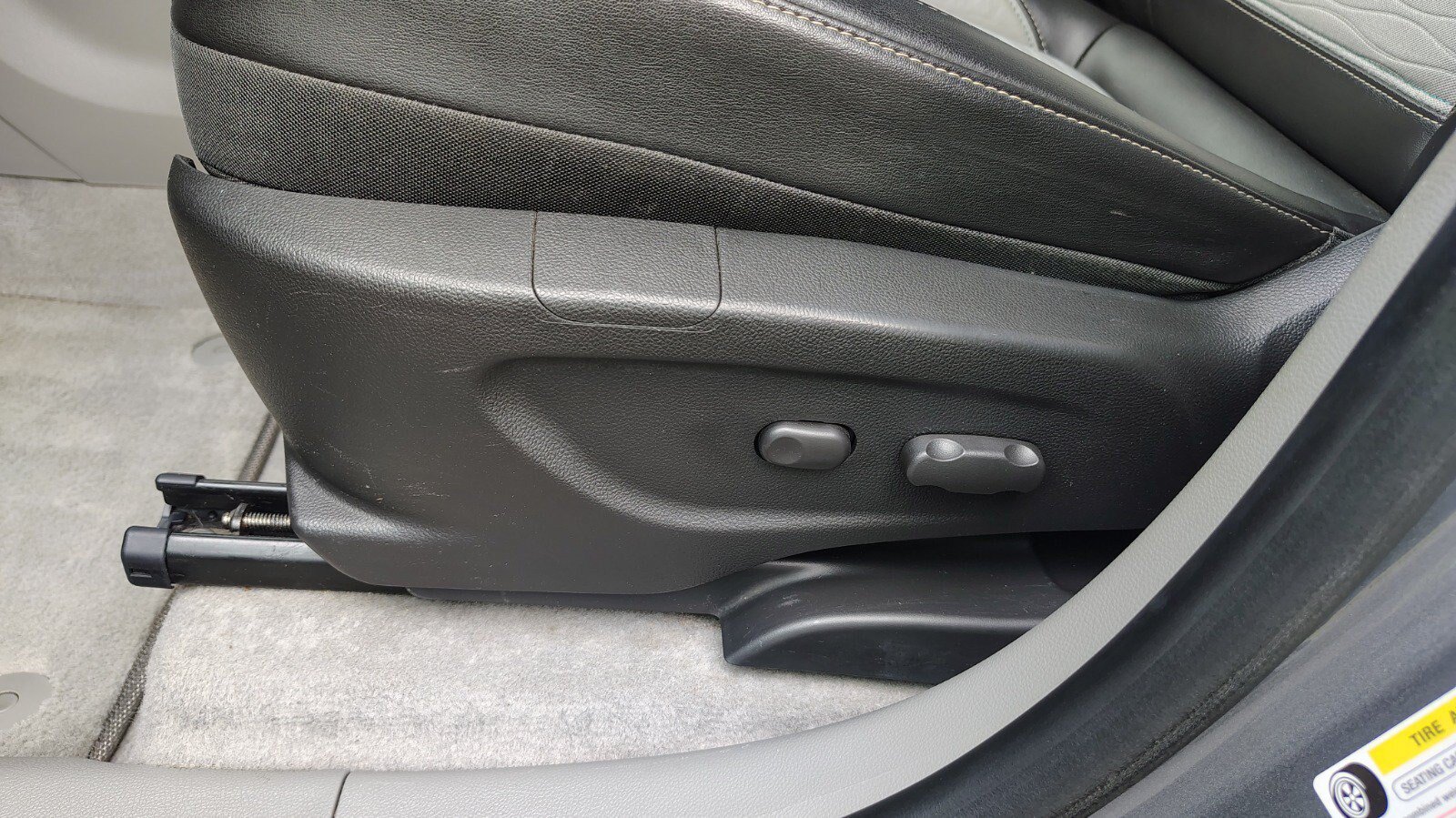 Used 2015 Buick Encore Convenience AWD/4WD image 17
