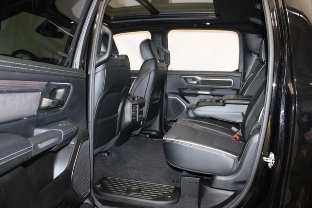 Used 2025 RAM 1500 Laramie w/ Sport Appearance Package AWD/4WD image 11