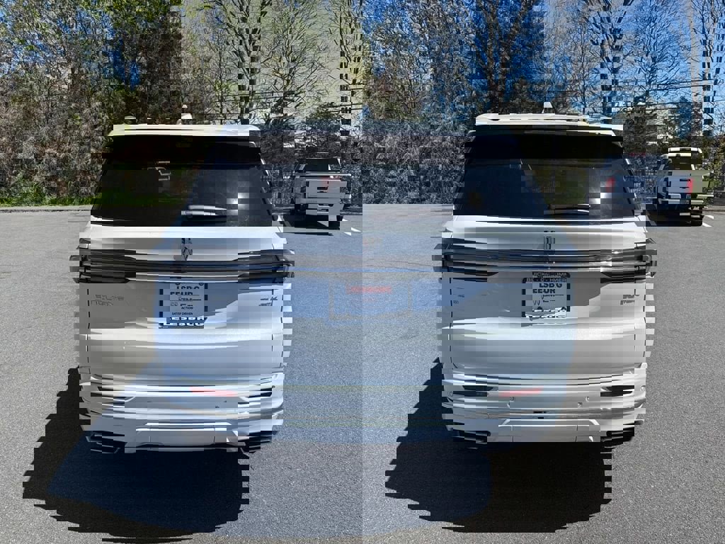 New 2026 Buick Enclave Avenir w/ Super Cruise Package image 6