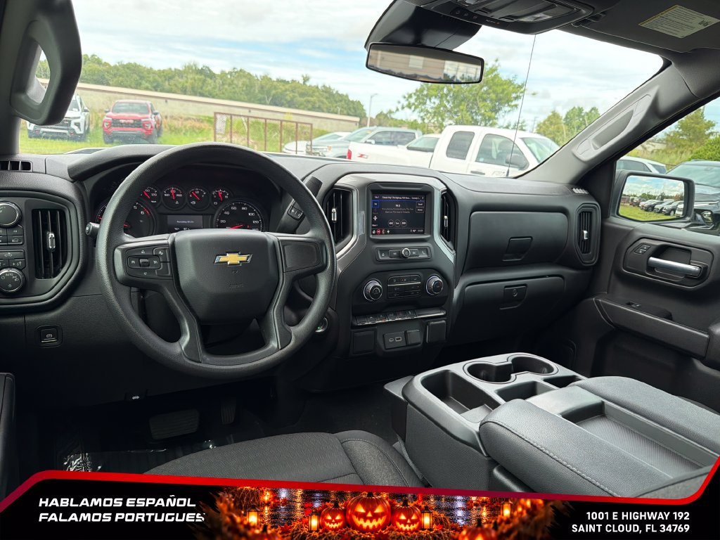 Used 2024 Chevrolet Silverado 1500 Custom AWD/4WD image 25