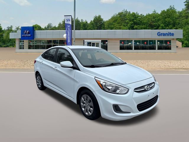 Used 2017 Hyundai Accent SE FWD image 3