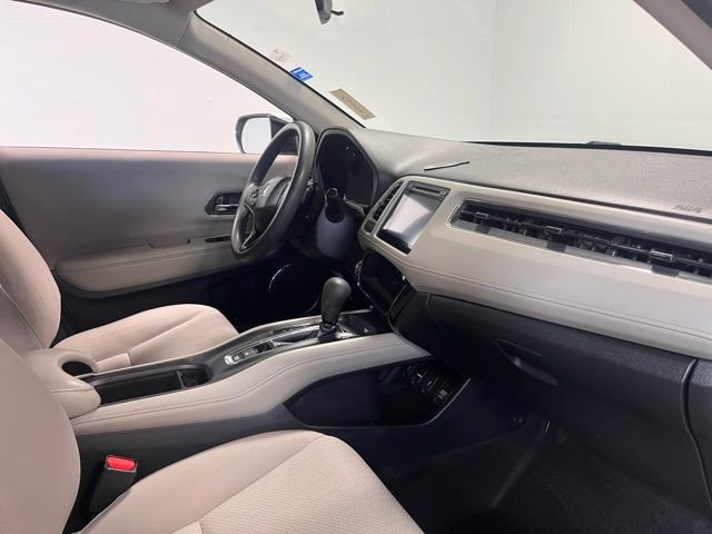 Used 2016 Honda HR-V EX image 11