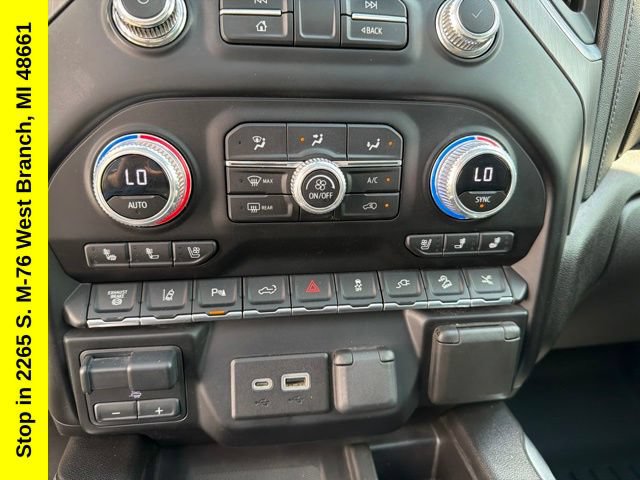 Used 2023 GMC Sierra 2500 Denali w/ Denali Ultimate Package AWD/4WD image 20