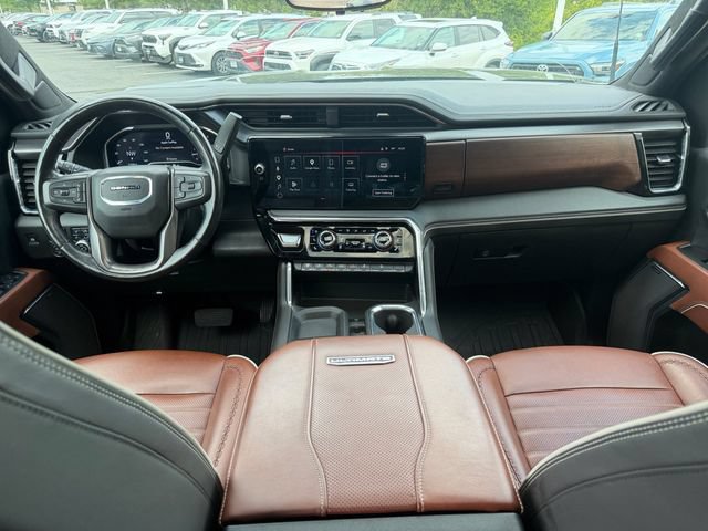 Used 2025 GMC Sierra 2500 Denali Ultimate w/ Max Trailering Package AWD/4WD image 36