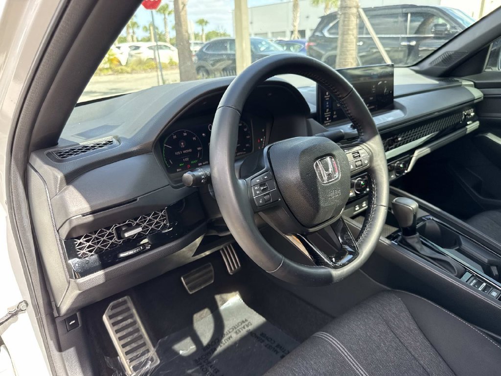 Used 2023 Honda Accord Sport image 23