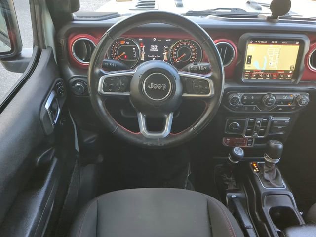 Used 2023 Jeep Wrangler Unlimited Rubicon w/ Cold Weather Group AWD/4WD image 16