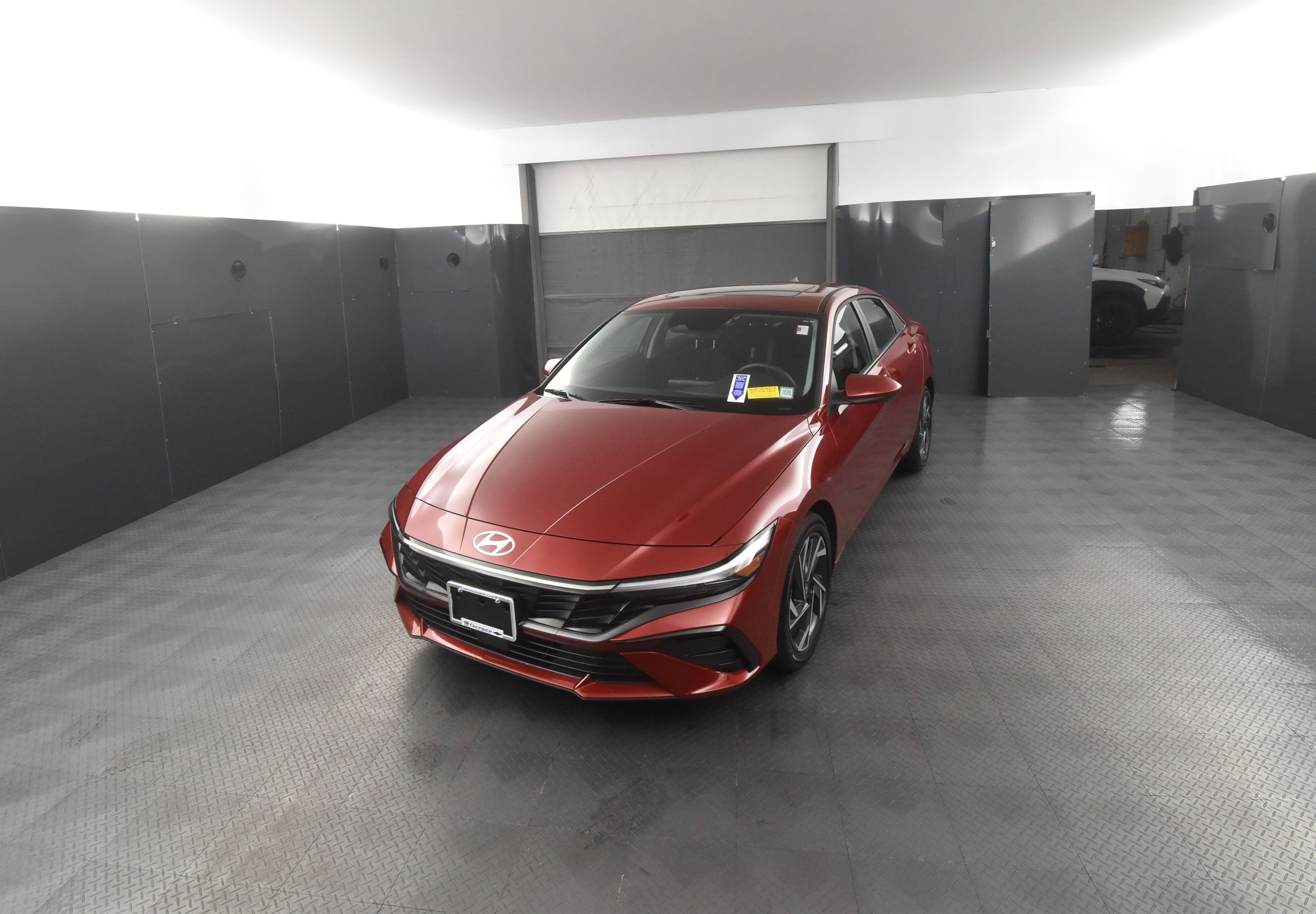 Used 2025 Hyundai Elantra SEL image 6