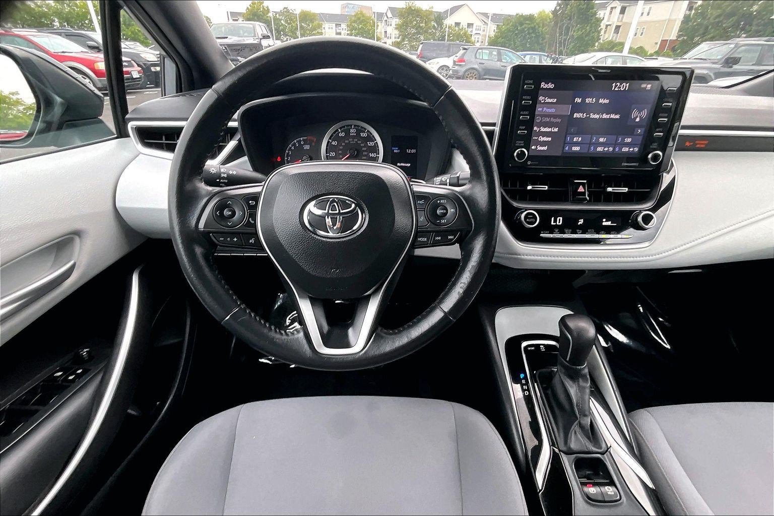 Used 2021 Toyota Corolla SE w/ Carpet Mat Package (TMS) FWD image 5