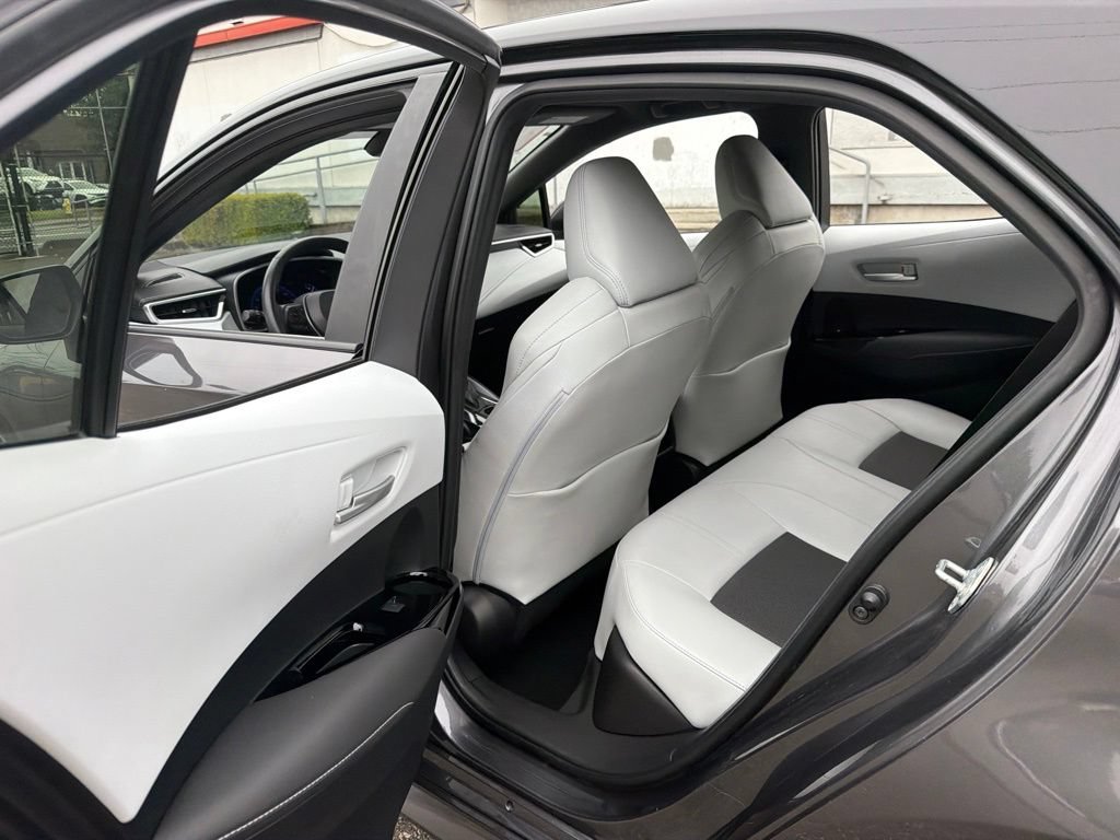 Certified 2022 Toyota Corolla XSE FWD image 11