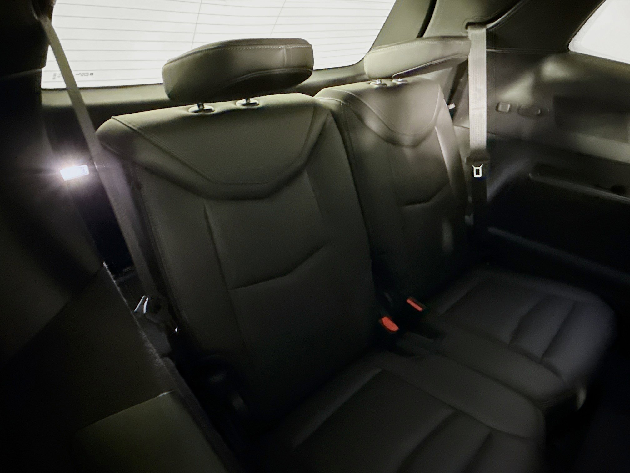 Used 2024 Cadillac XT6 Luxury image 35