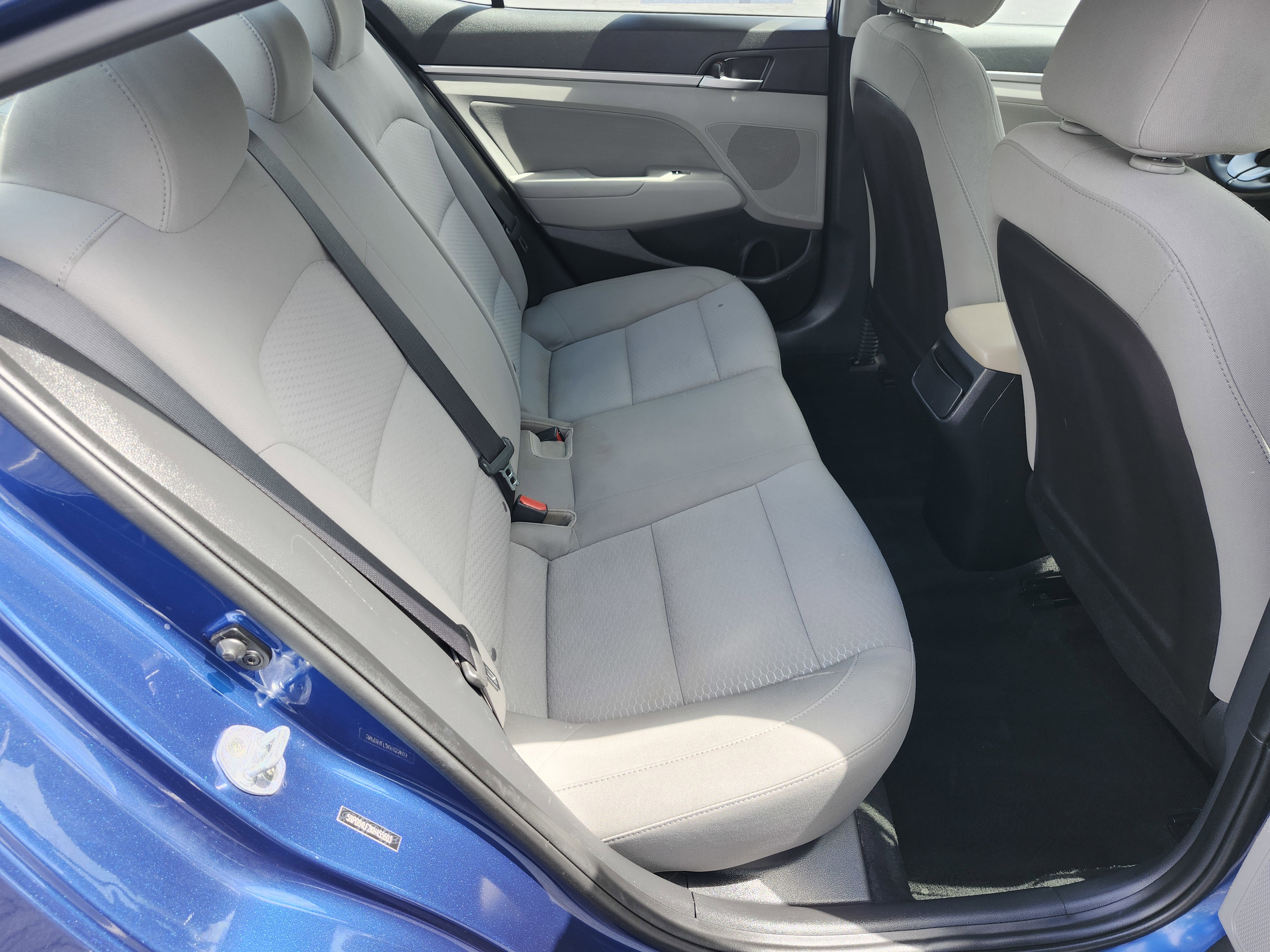 Used 2019 Hyundai Elantra Value Edition FWD image 11