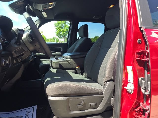 Certified 2026 RAM 2500 Big Horn AWD/4WD image 10