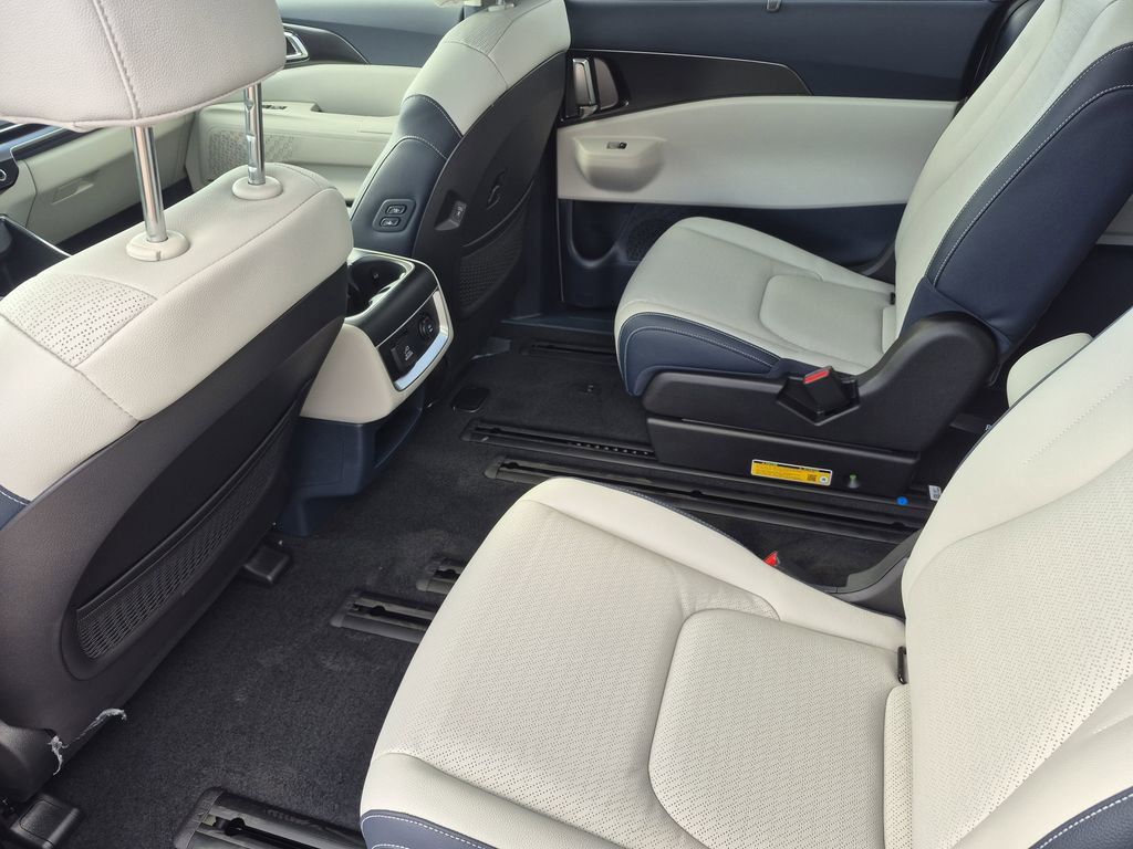 New 2026 Kia Carnival SX Prestige image 11
