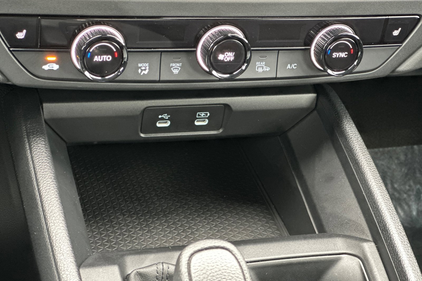 Certified 2025 Honda Accord SE image 19