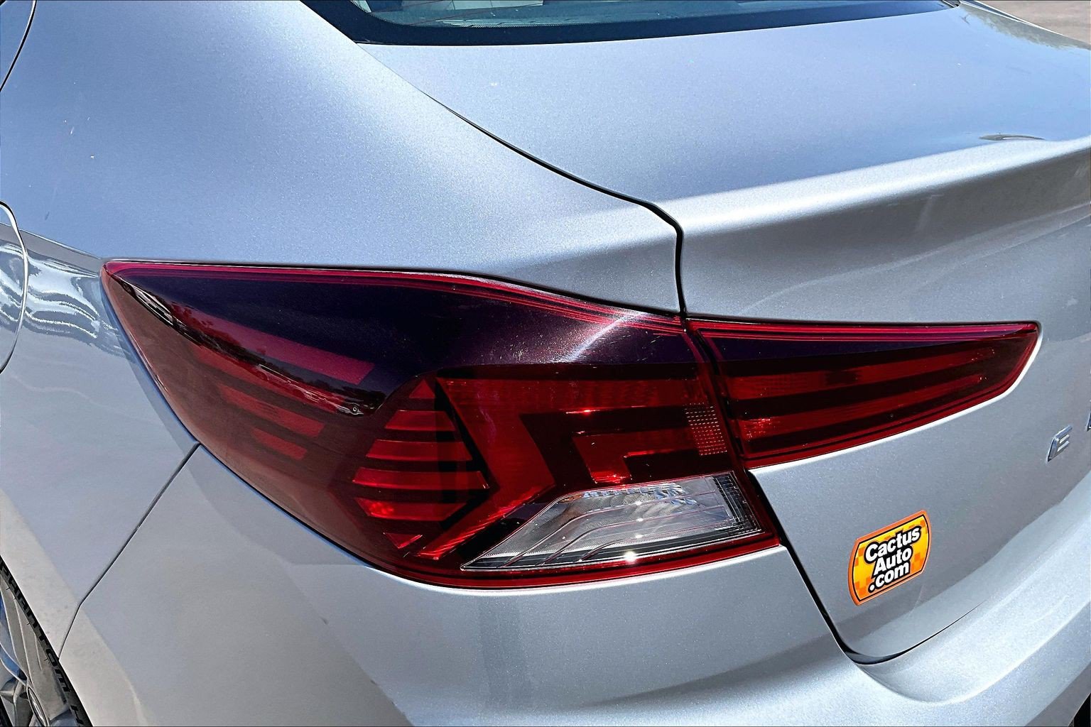 Used 2020 Hyundai Elantra SEL w/ Convenience Package (C2) FWD image 29