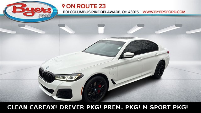 Used 2022 BMW 530e xDrive 530e iPerformance w/ Premium Package image 1