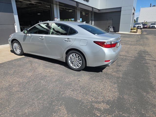 Used 2013 Lexus ES 350 w/ Luxury Pkg FWD image 11