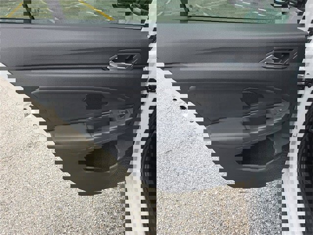 New 2026 Volkswagen GTI SE image 8