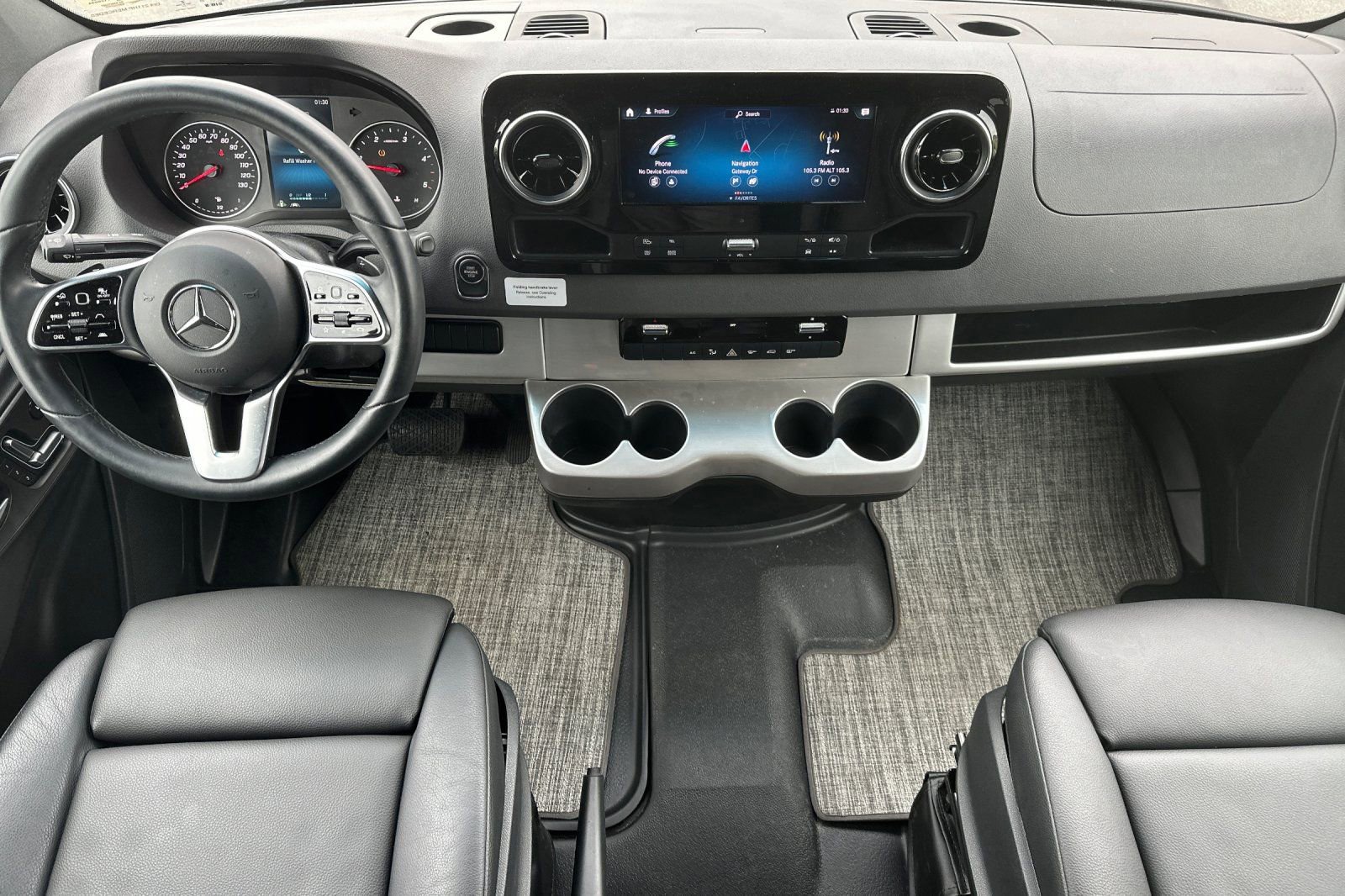 Used 2023 Mercedes-Benz Sprinter 2500 image 13