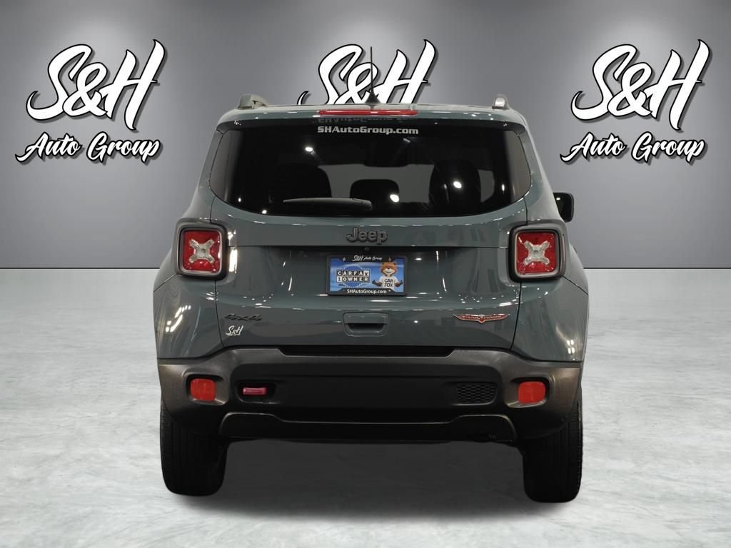 Used 2018 Jeep Renegade Trailhawk w/ Cold Weather Group II AWD/4WD image 16